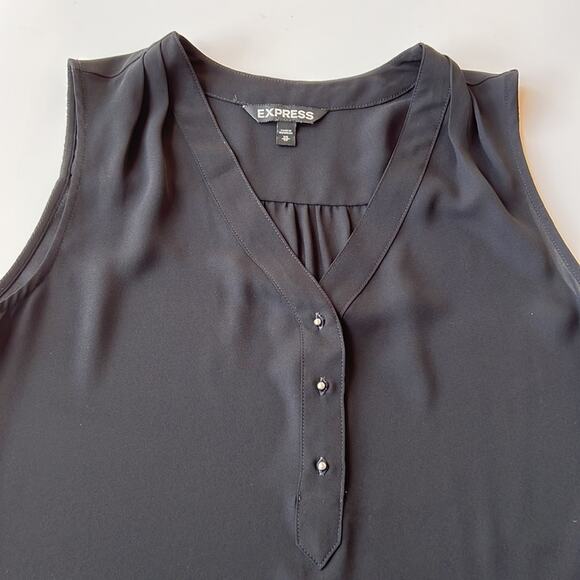 Express Semi Sheer Sleeveless V Neck Black Top Size XS - Picture 3 of 5